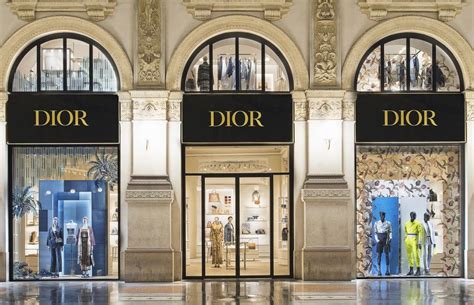 dior sede milano|dior official online store.